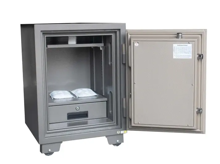 67K3_be28a279-2586-4f3f-81f7-d9177a7d5729.webp