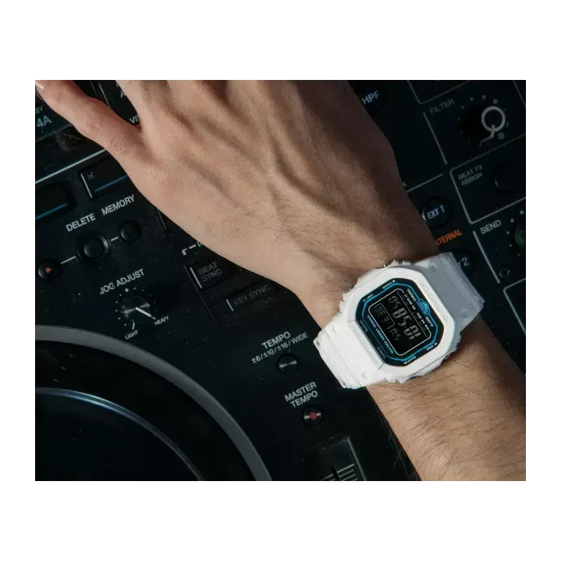 casio-g-shock-men-watch-analog-digital-white-resin-band-dw-b5600sf-7dr.webp